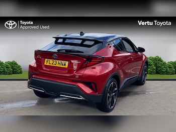 Used Toyota C-HR 2023 for sale - 76026006: Photo 2