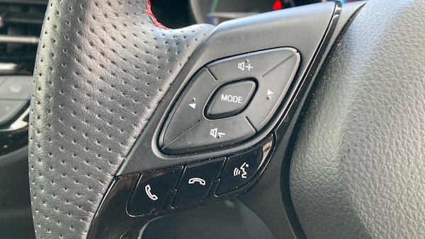 Used Toyota C-HR 2023 for sale - 76026006: Photo 37