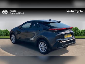 Used Toyota C-HR 2025 for sale - 79641142: Photo