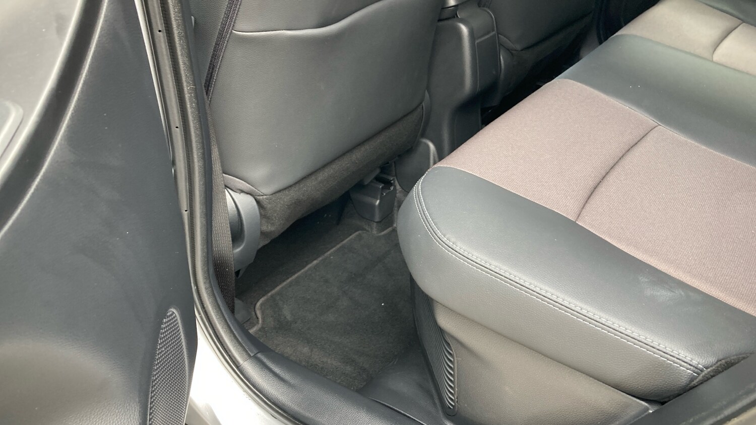 Used Toyota Yaris Cross 2022 for sale - 78223176: Photo 15