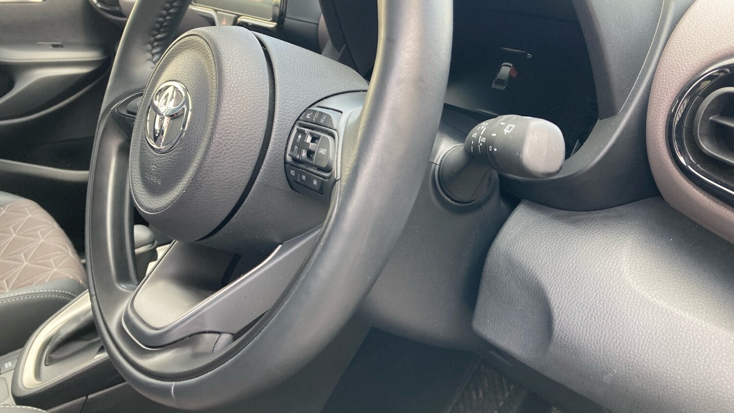 Used Toyota Yaris Cross 2022 for sale - 78223176: Photo 29