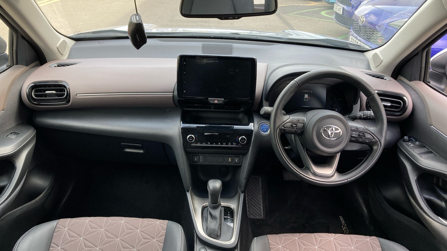 Used Toyota Yaris Cross 2022 for sale - 78223176: Photo 6