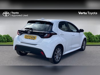 Used Toyota Yaris 2024 for sale - 78745156: Photo
