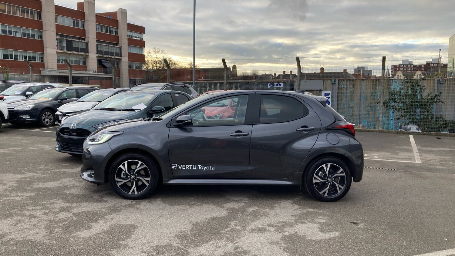 Used Toyota Yaris 2025 for sale - 76602197: Photo 17