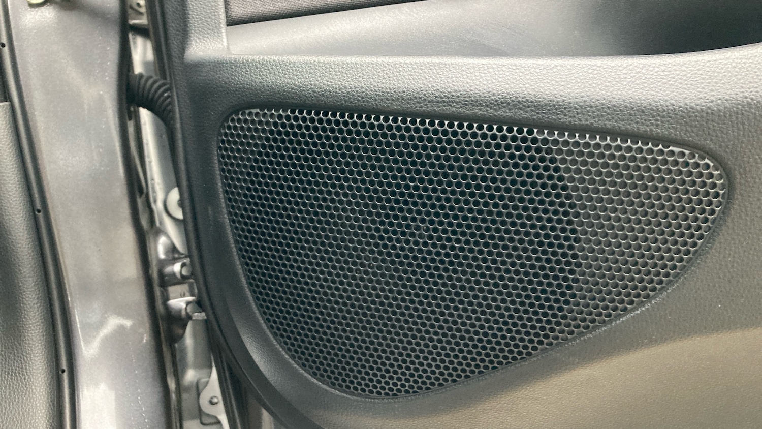 Used Toyota Yaris 2025 for sale - 76602197: Photo 33