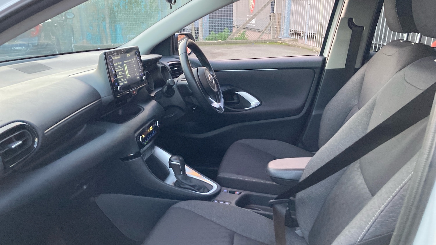 Used Toyota Yaris 2022 for sale - 76979344: Photo 10