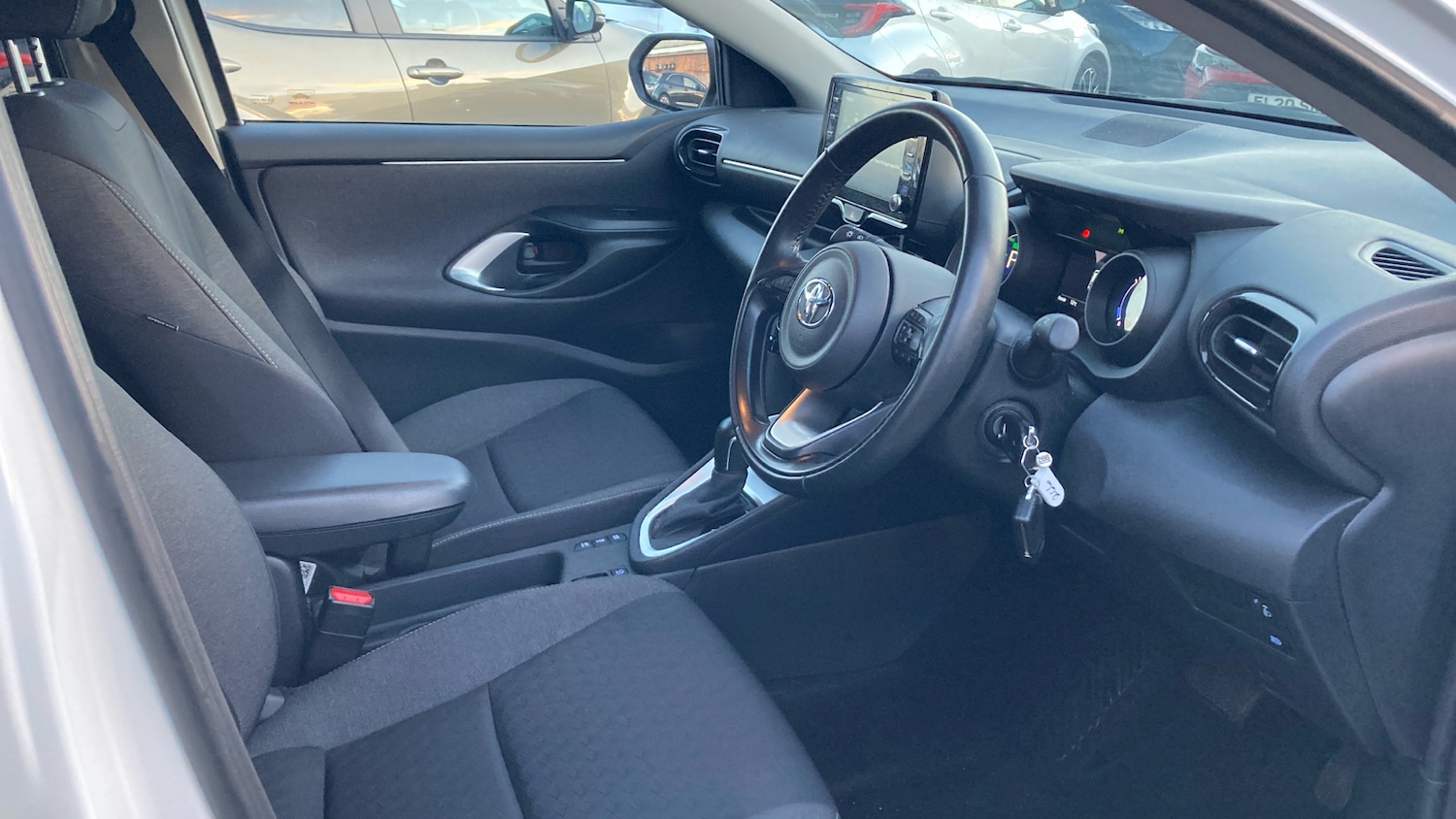 Used Toyota Yaris 2022 for sale - 76979344: Photo 11