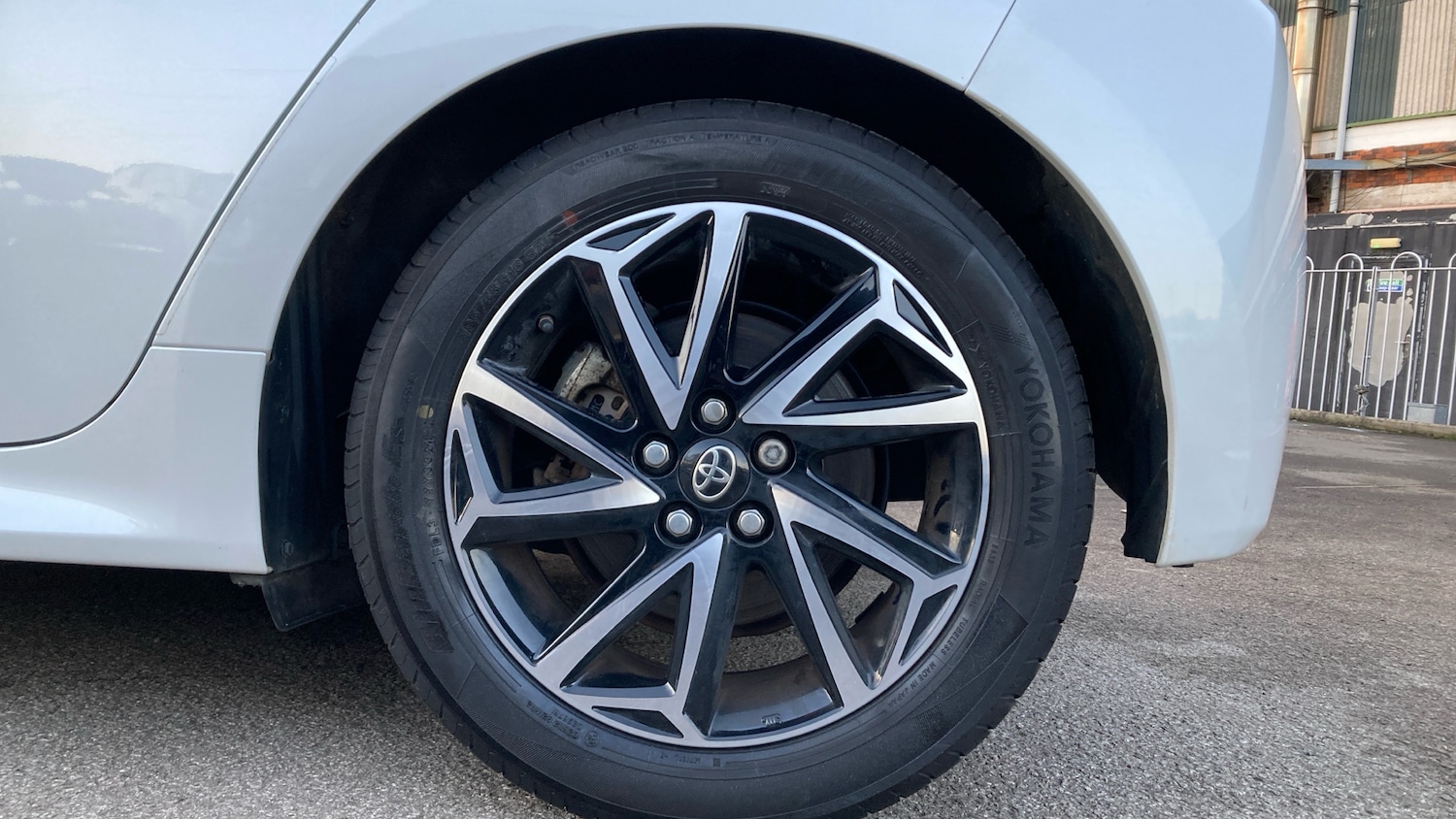 Used Toyota Yaris 2022 for sale - 76979344: Photo 18