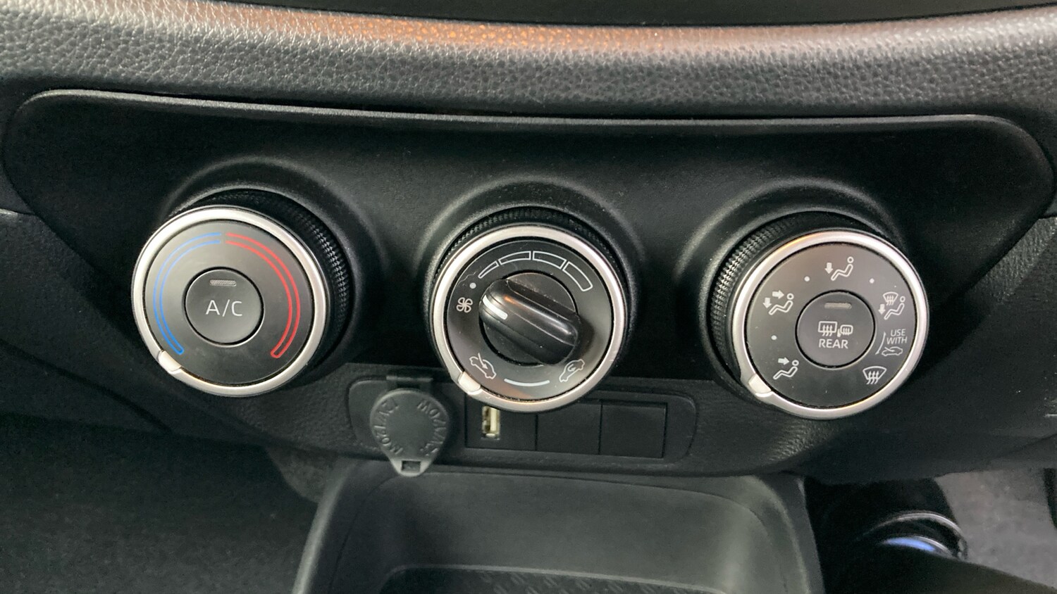 Used Toyota Aygo X 2022 for sale - 77592691: Photo 38