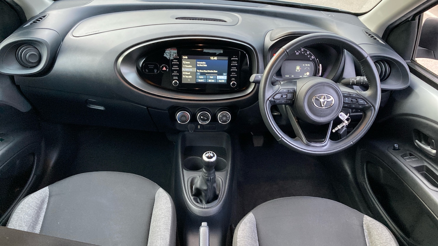 Used Toyota Aygo X 2022 for sale - 77592691: Photo 5