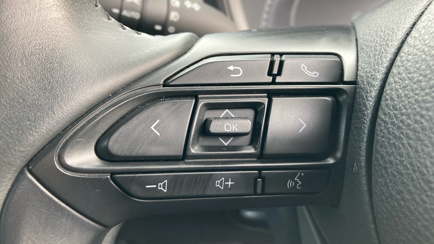 Used Toyota Aygo X 2022 for sale - 77871936: Photo 36