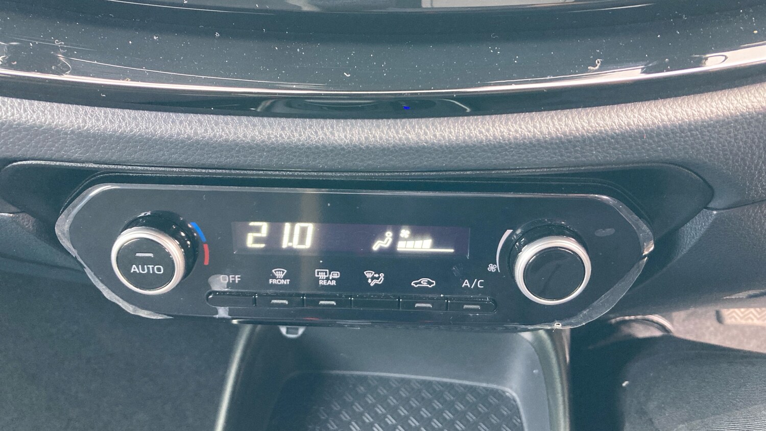 Used Toyota Aygo X 2022 for sale - 77871936: Photo 38