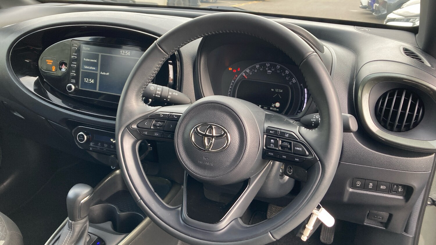 Used Toyota Aygo X 2022 for sale - 77871936: Photo 6