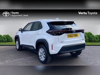 Used Toyota Yaris Cross 2023 for sale - 77519752: Photo