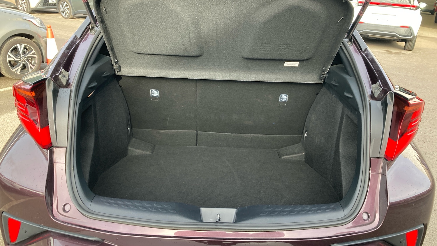 Used Toyota C-HR 2023 for sale - 77968488: Photo 14