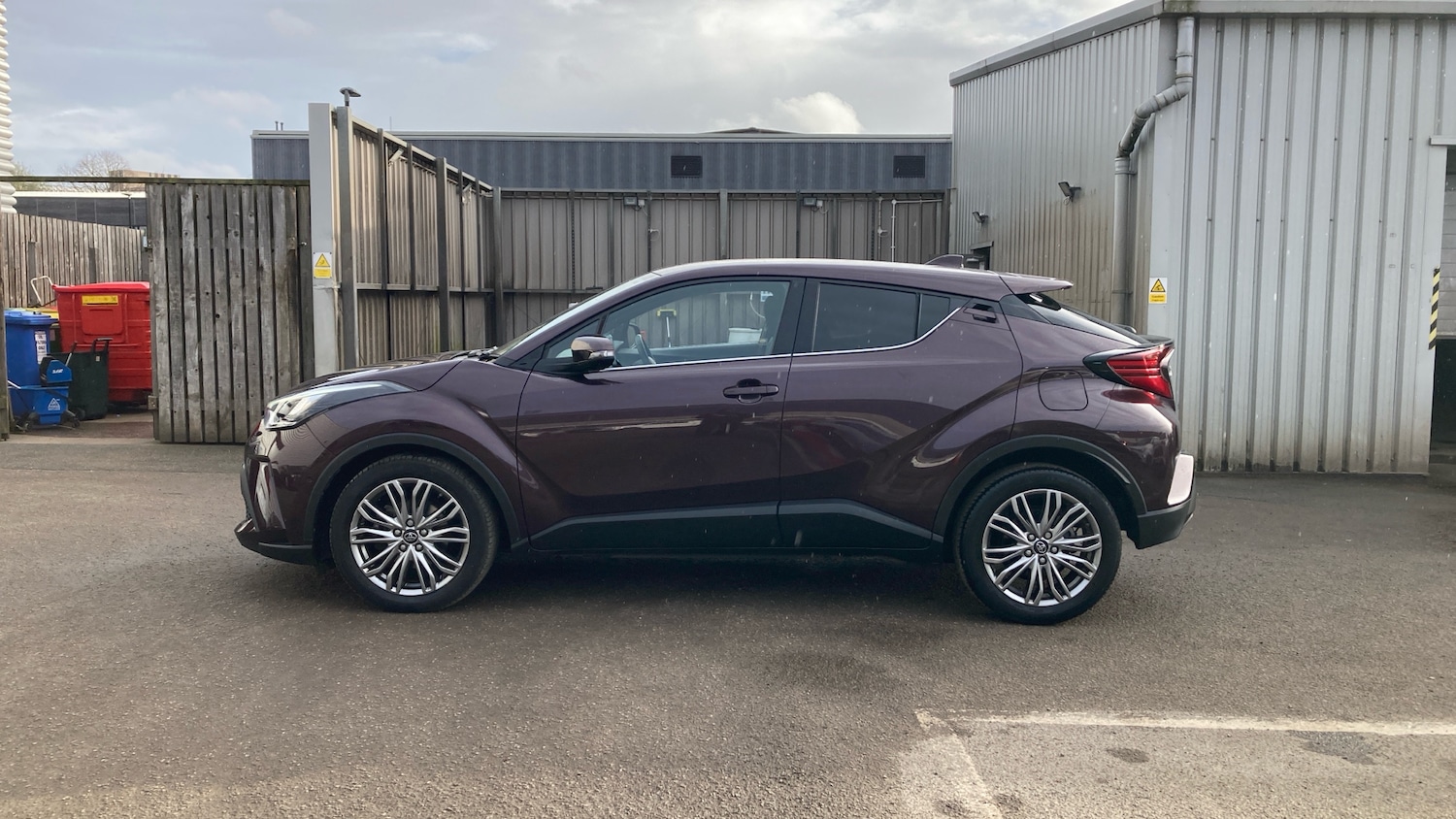 Used Toyota C-HR 2023 for sale - 77968488: Photo 17