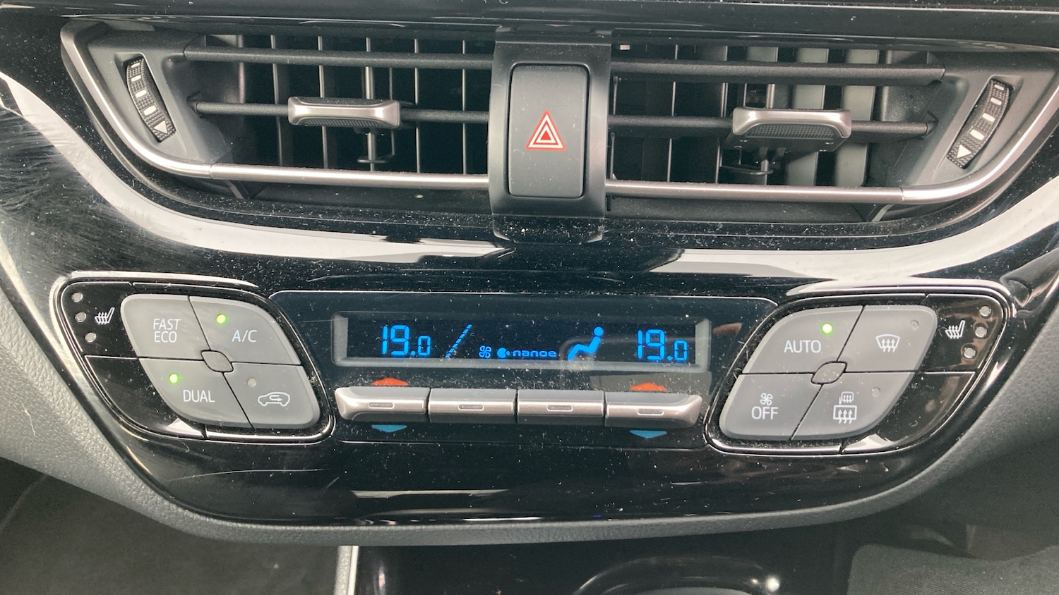 Used Toyota C-HR 2023 for sale - 77968488: Photo 40