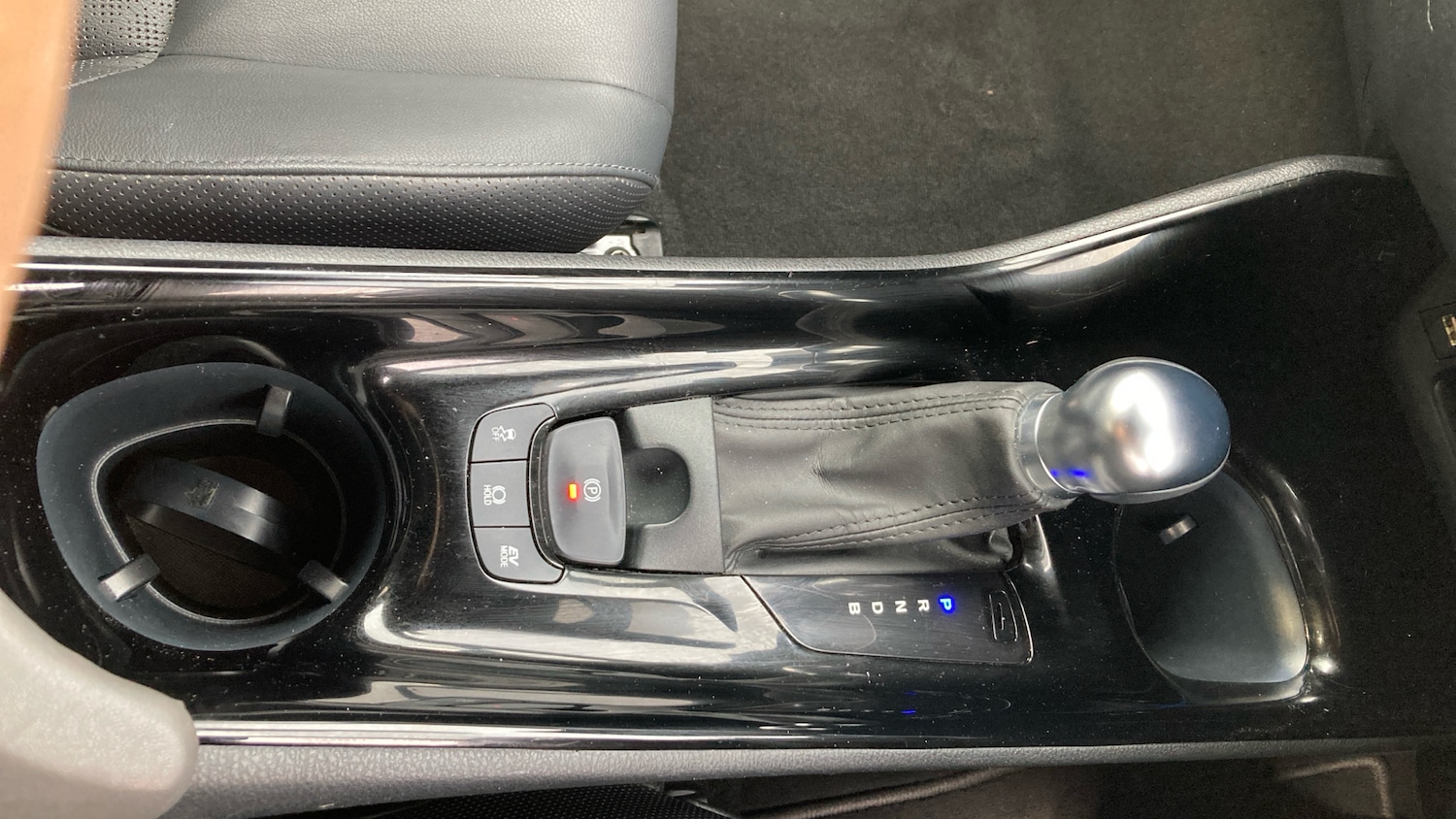 Used Toyota C-HR 2023 for sale - 77968488: Photo 41