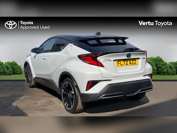 Used Toyota C-HR 2023 for sale - 78331818: Photo