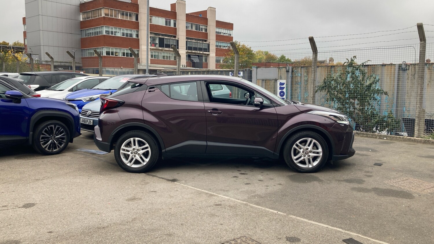 Used Toyota C-HR 2022 for sale - 76257574: Photo 16