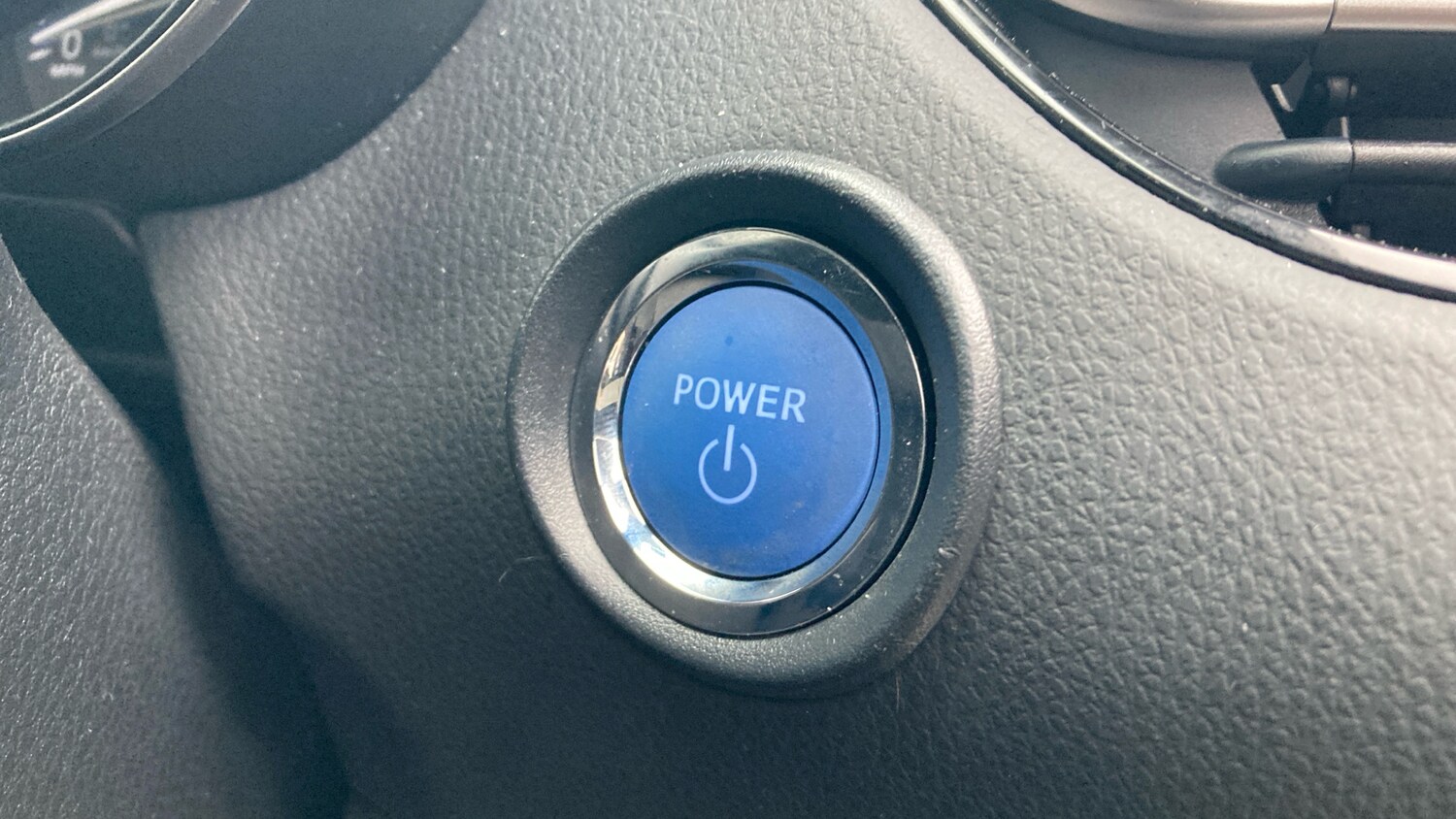 Used Toyota C-HR 2022 for sale - 76257574: Photo 34