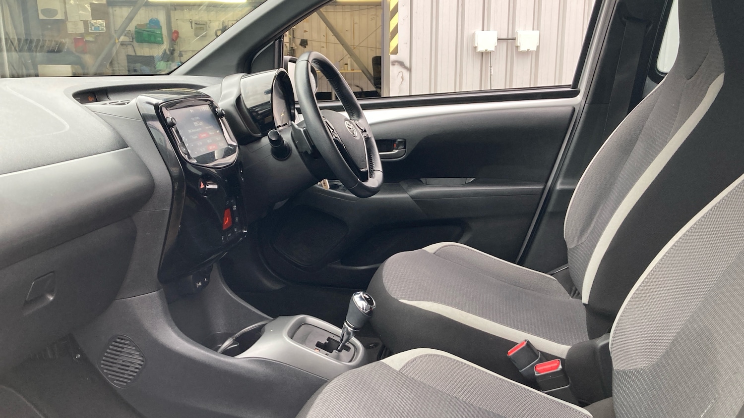 Used Toyota AYGO 2022 for sale - 77641236: Photo 10