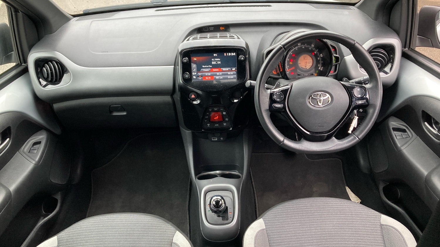 Used Toyota AYGO 2022 for sale - 77641236: Photo 5