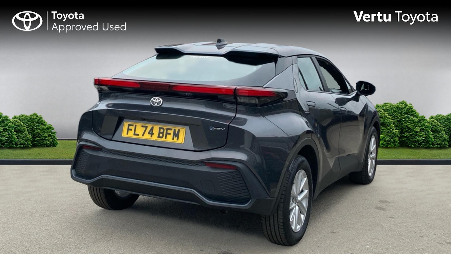 Used Toyota C-HR 2024 for sale - 77061334: Photo 2