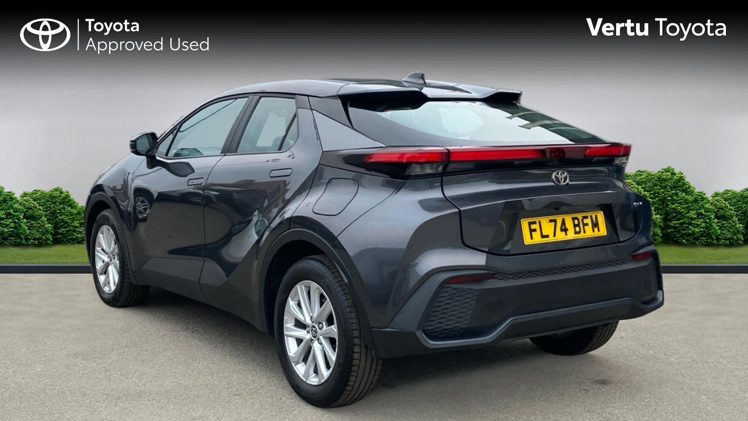 Used Toyota C-HR 2024 for sale - 77061334: Photo 4