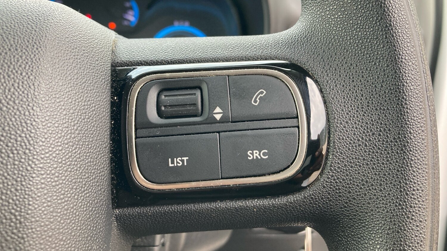 Vehicle 33