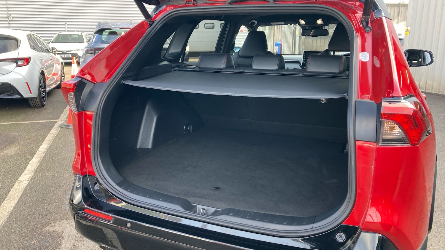 Used Toyota RAV4 2022 for sale - 76544234: Photo 32