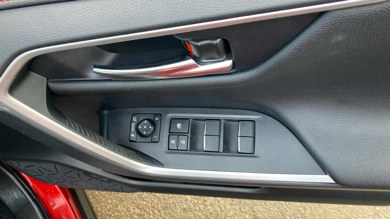 Used Toyota RAV4 2022 for sale - 76544234: Photo 34