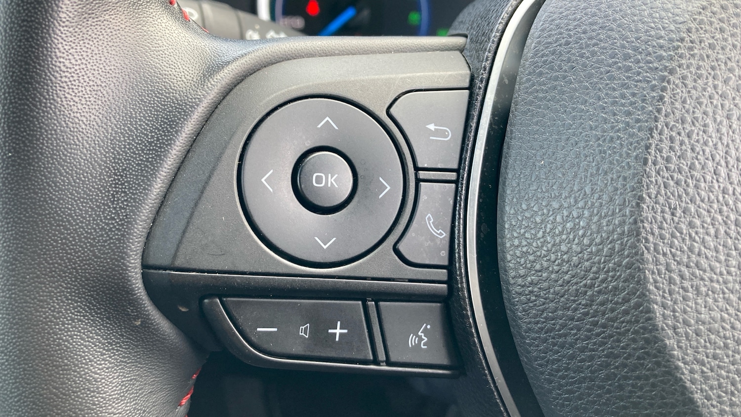 Used Toyota RAV4 2022 for sale - 76544234: Photo 40