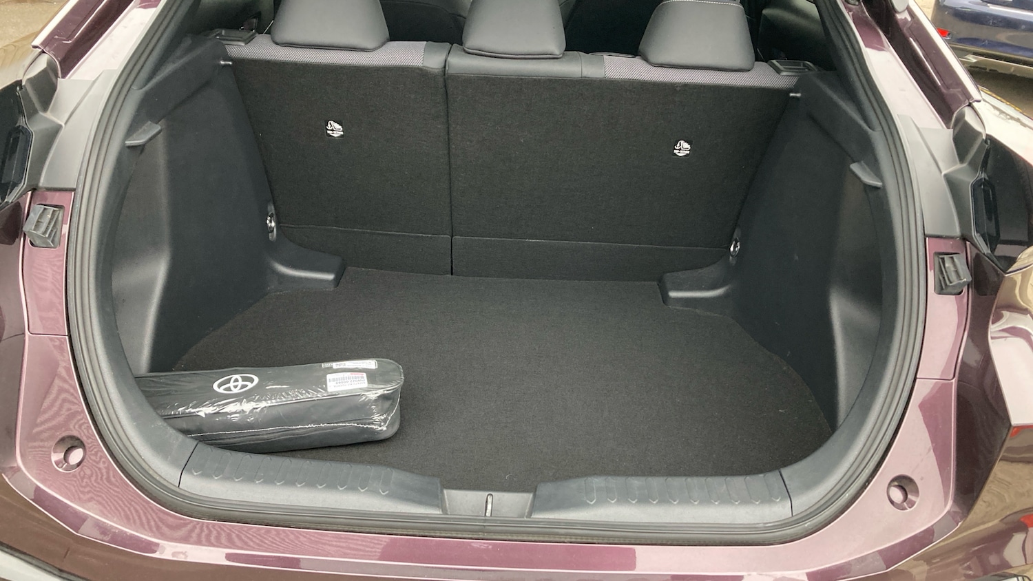 Used Toyota C-HR 2025 for sale - 77640026: Photo 14