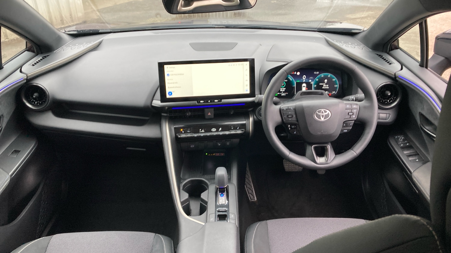 Used Toyota C-HR 2025 for sale - 77640026: Photo 5