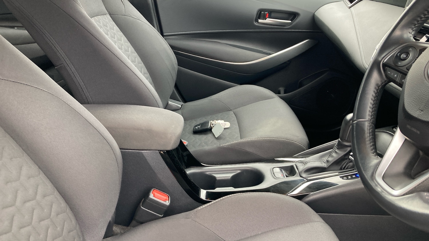 Used Toyota Corolla 2023 for sale - 77968505: Photo 33