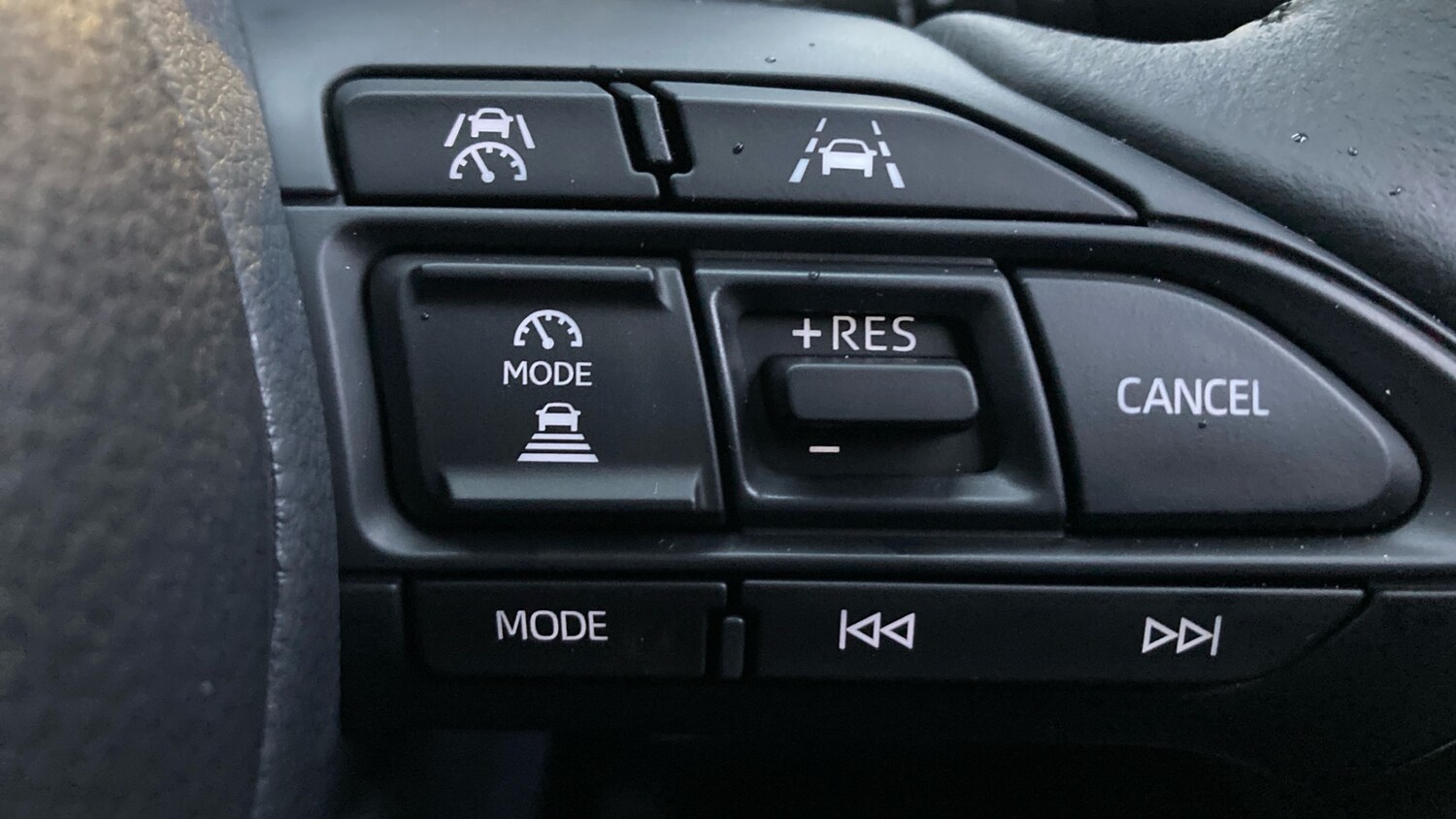 Used Toyota Yaris Cross 2025 for sale - 76694167: Photo 37