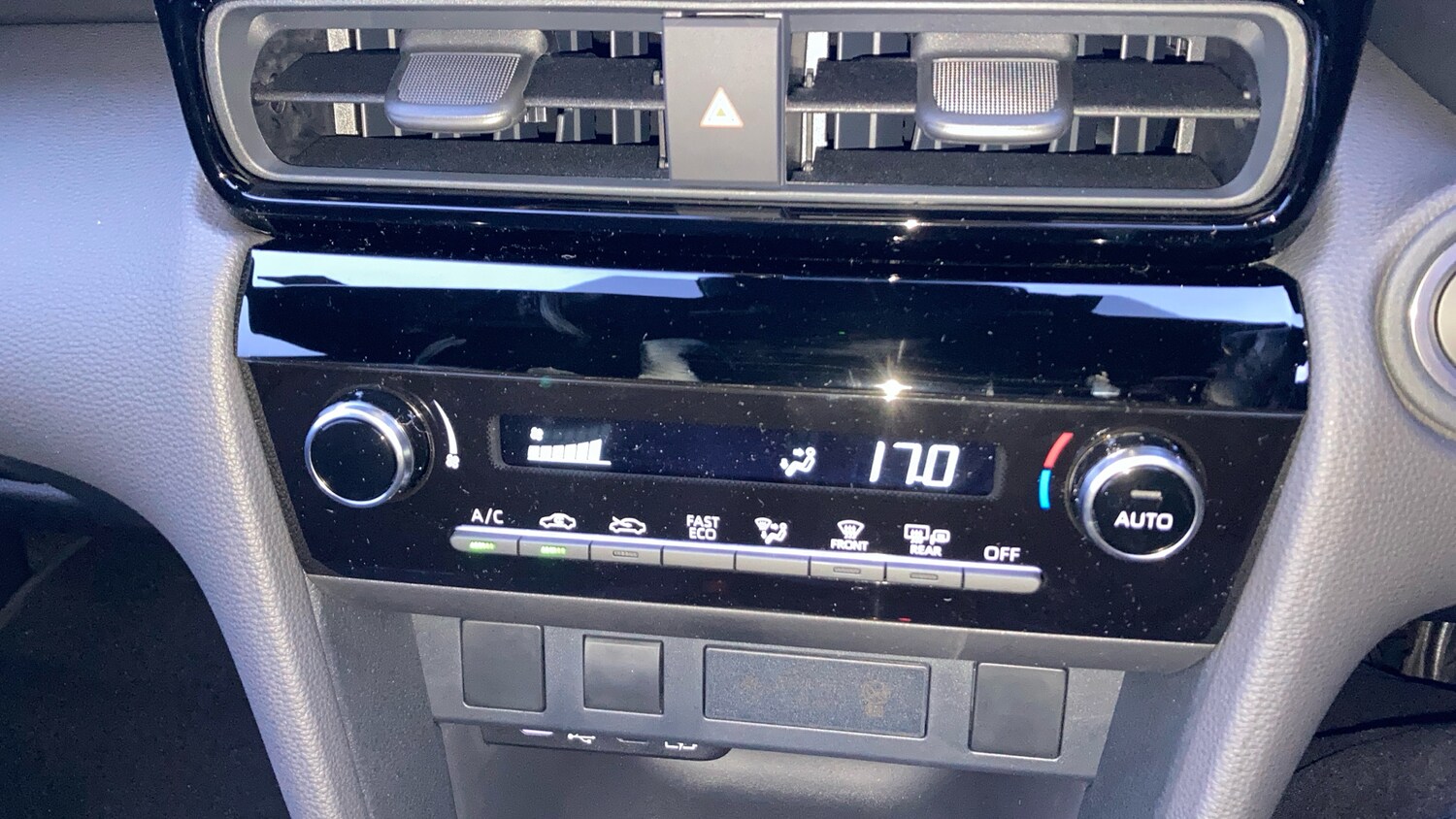 Used Toyota Yaris Cross 2025 for sale - 76694167: Photo 38