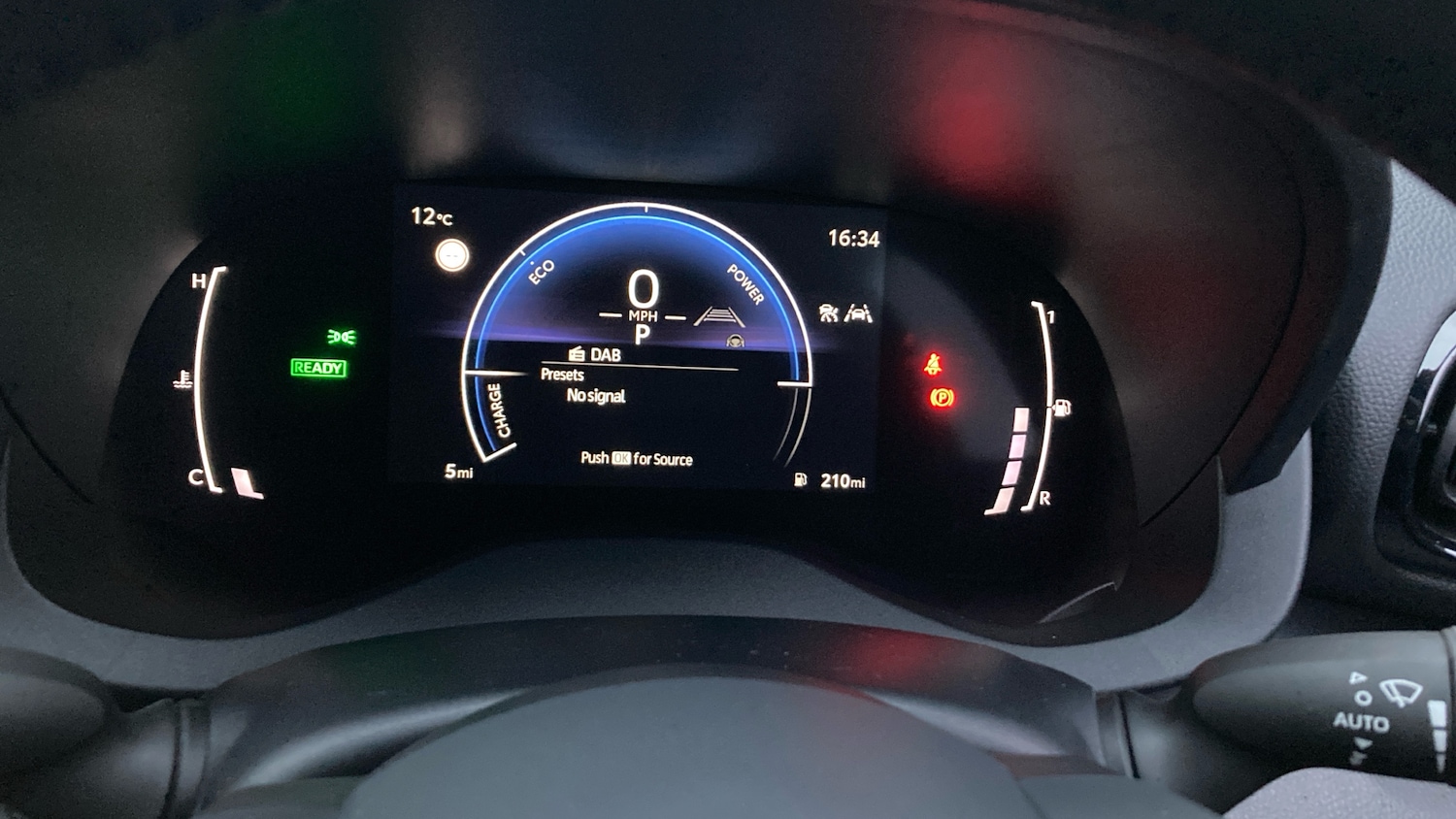 Used Toyota Yaris Cross 2025 for sale - 76694167: Photo 9