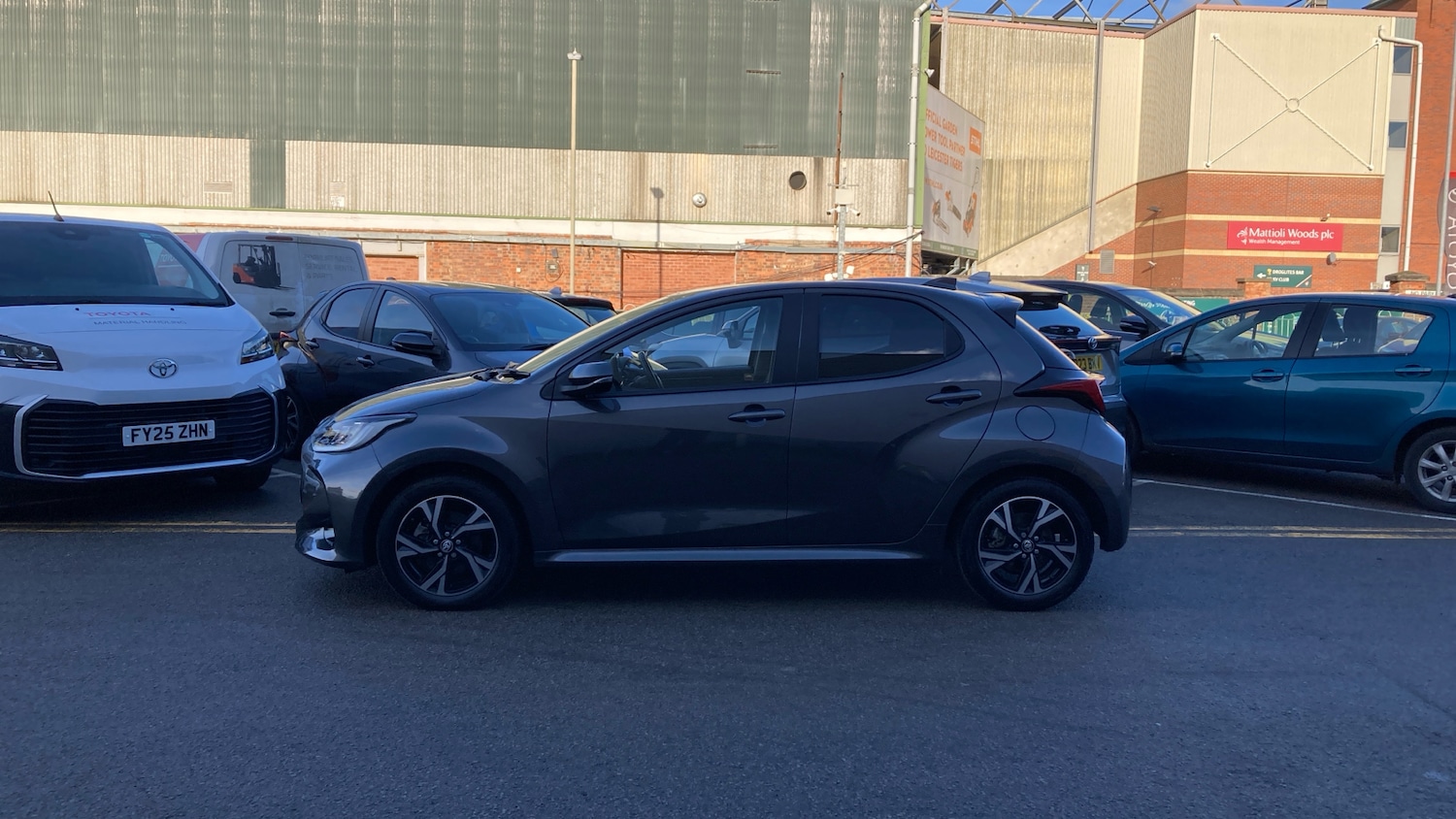 Used Toyota Yaris 2024 for sale - 77336487: Photo 17