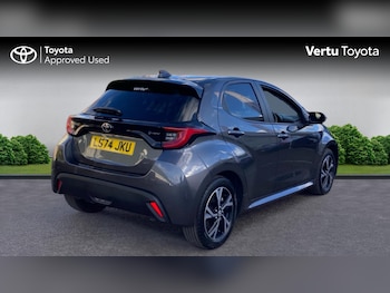 Used Toyota Yaris 2024 for sale - 77336487: Photo