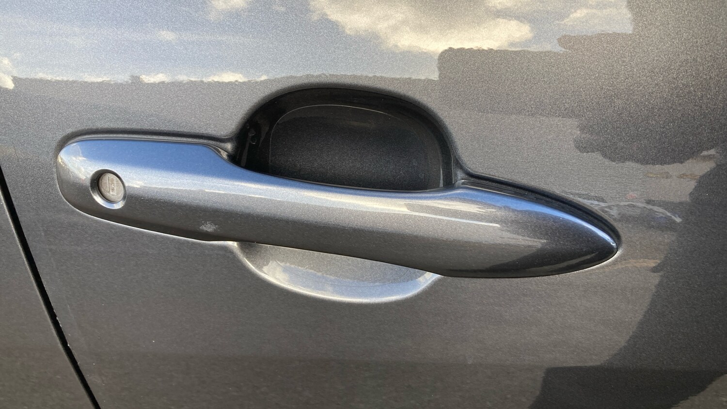 Used Toyota Yaris 2024 for sale - 77336487: Photo 30