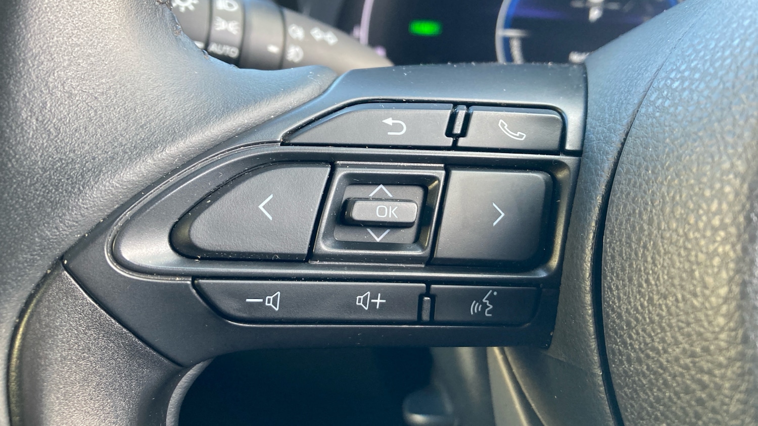 Used Toyota Yaris 2024 for sale - 77336487: Photo 41