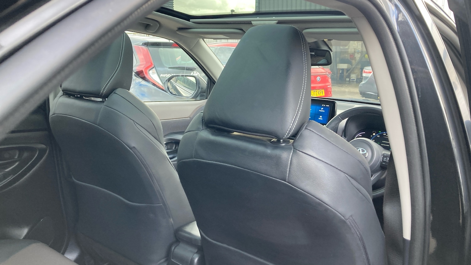 Used Toyota Yaris Cross 2023 for sale - 76638562: Photo 20