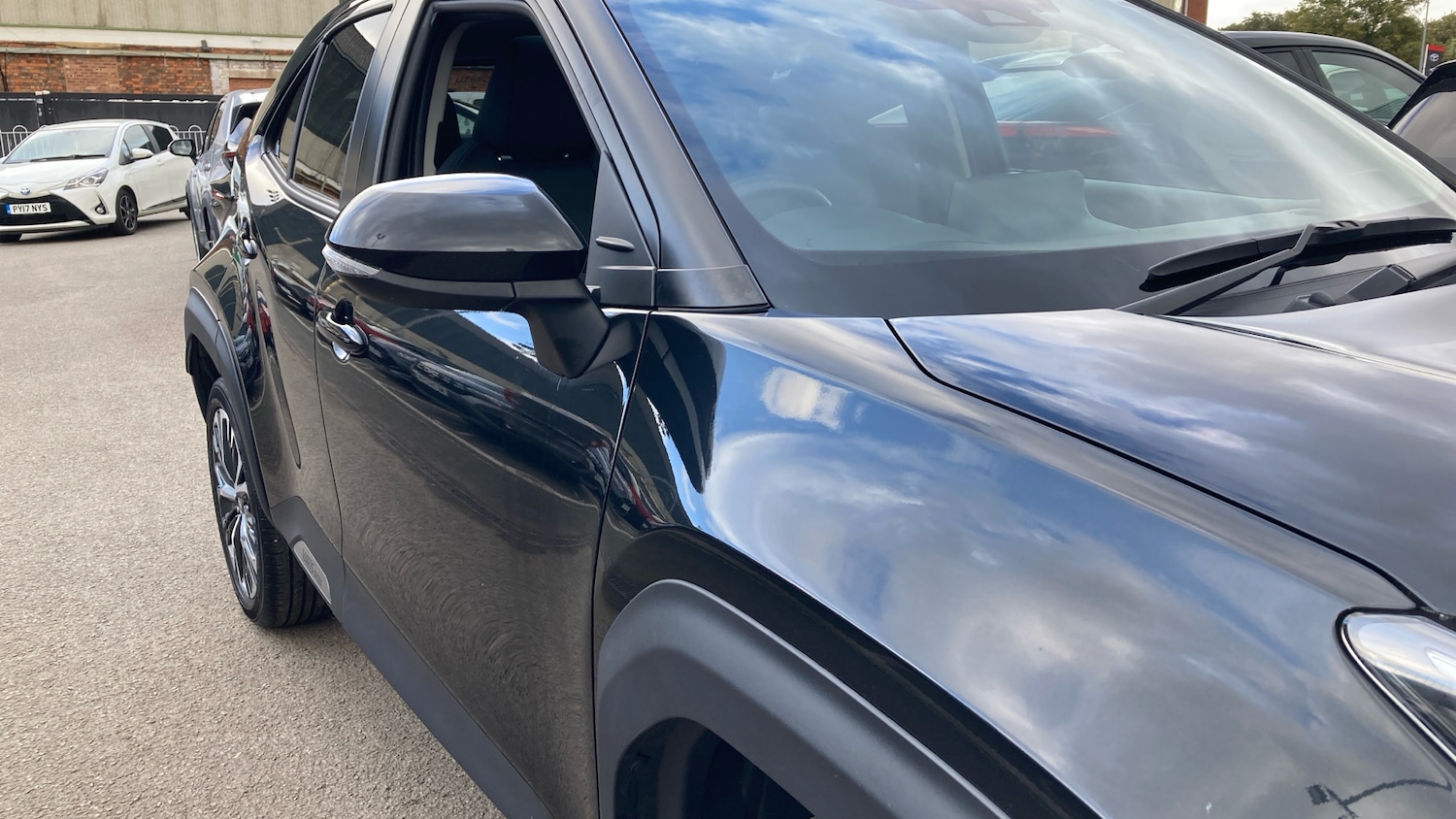 Used Toyota Yaris Cross 2023 for sale - 76638562: Photo 31