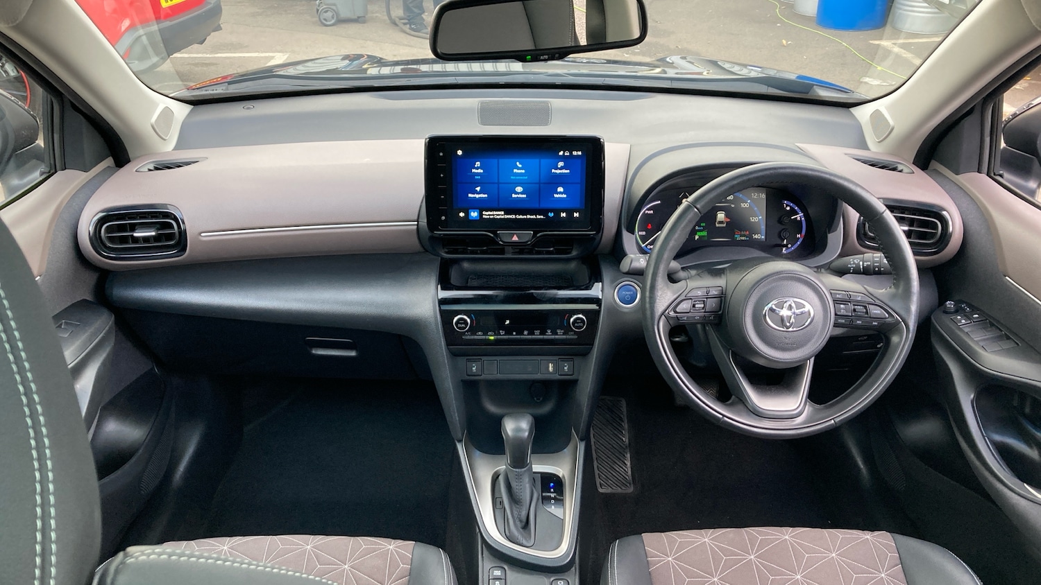 Used Toyota Yaris Cross 2023 for sale - 76638562: Photo 5