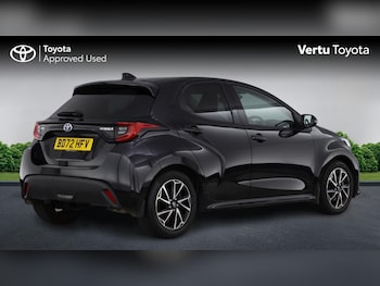 Used Toyota Yaris 2022 for sale - 78906108: Photo