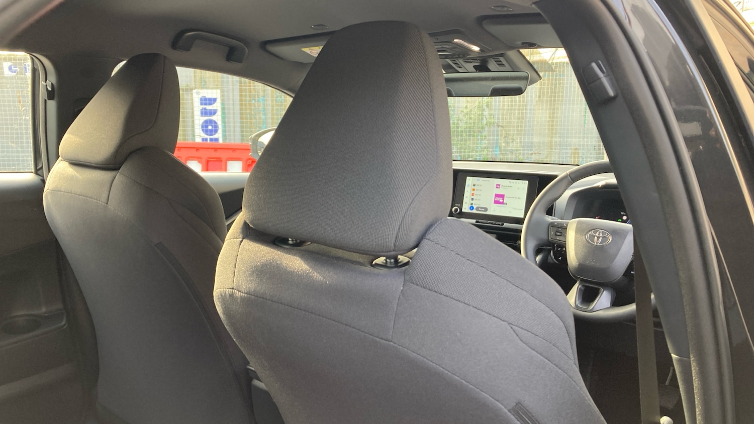 Used Toyota C-HR 2025 for sale - 77851176: Photo 20