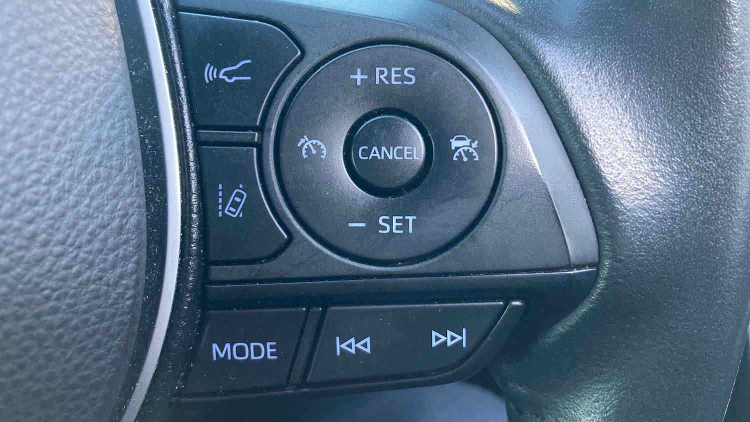 Used Toyota Corolla 2022 for sale - 77032762: Photo 31