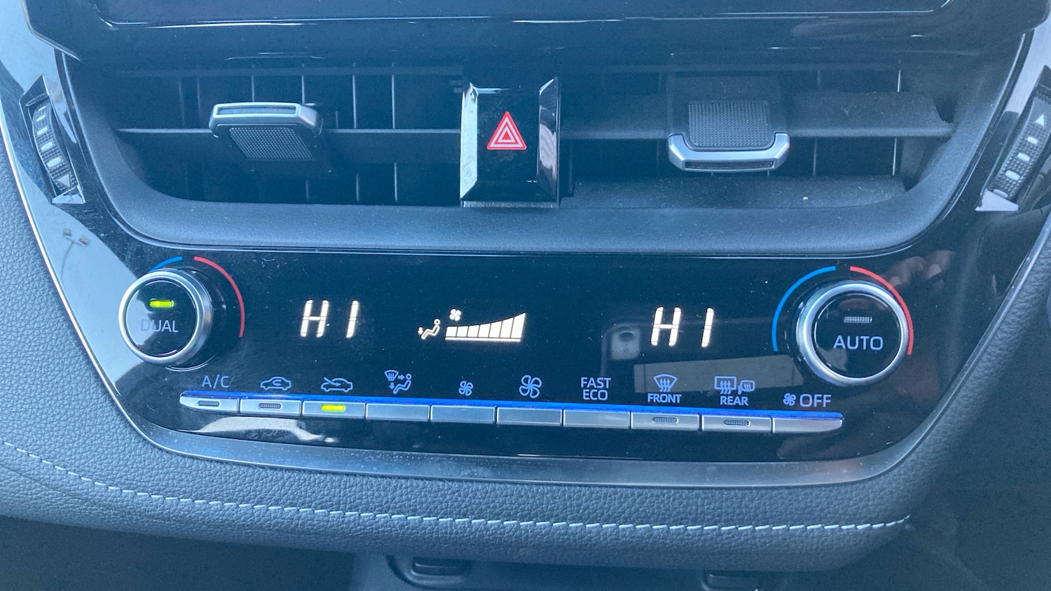 Used Toyota Corolla 2022 for sale - 77032762: Photo 32